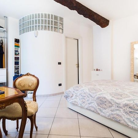 Appartamento Comodo Nei Pressi Dell'Archiginnasio By Wonderful Italy Bolonha Exterior foto