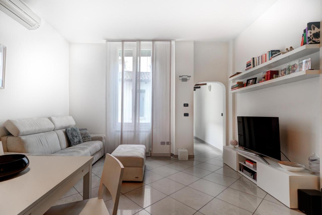 Appartamento Comodo Nei Pressi Dell'Archiginnasio By Wonderful Italy Bolonha Exterior foto